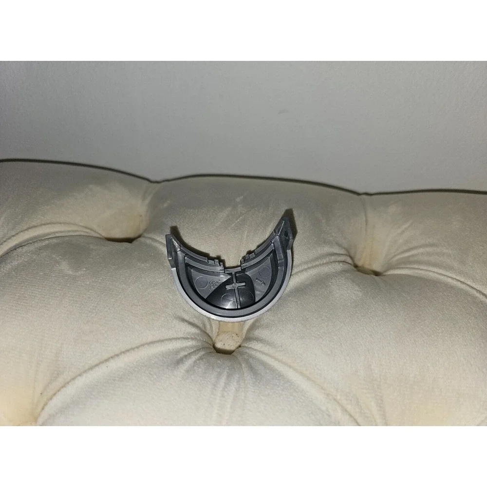 OEM‎ Dyson DC07 Vacuum Genuine Used Part On Off Power Switch Cover Button